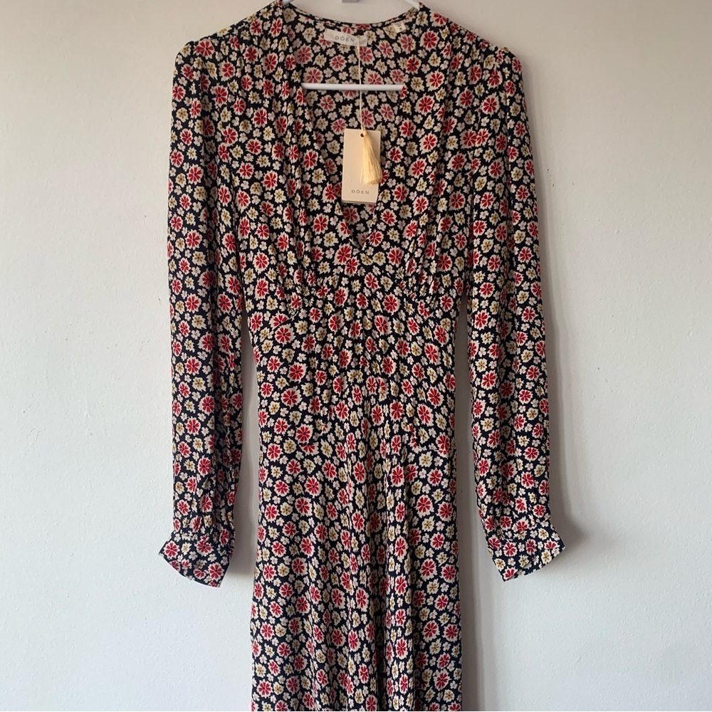 NWT Doen Charleston Deep V Neck Long Sleeve Maxi Dress Navy Bellflower Blossom - Picture 9 of 16